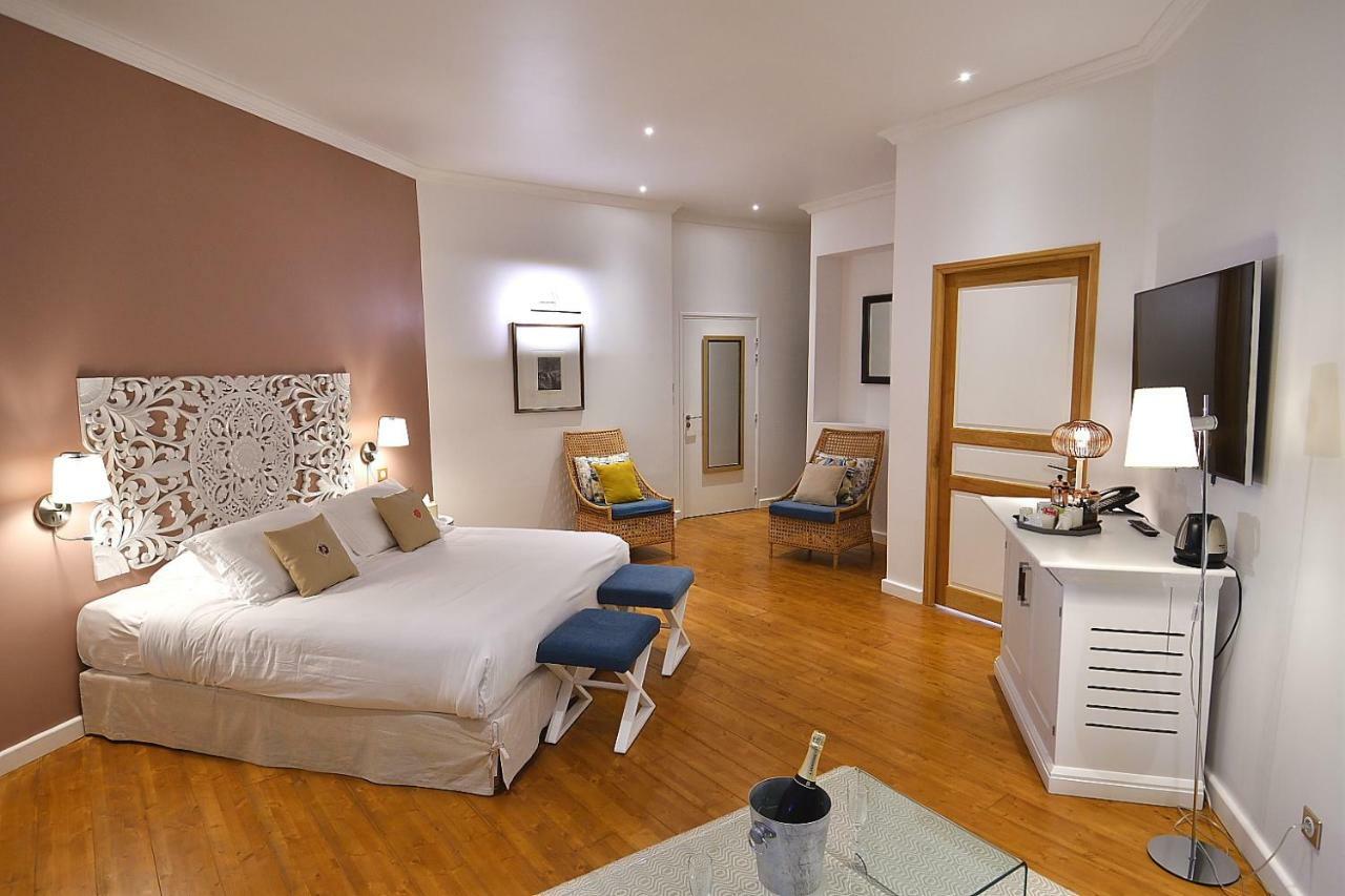 Tsilaosa Hotel シラオス エクステリア 写真
